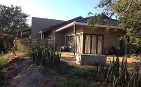 Ukuthula Cottages